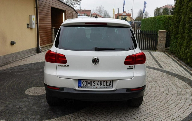 Volkswagen Tiguan cena 45900 przebieg: 179000, rok produkcji 2013 z Szczekociny małe 232